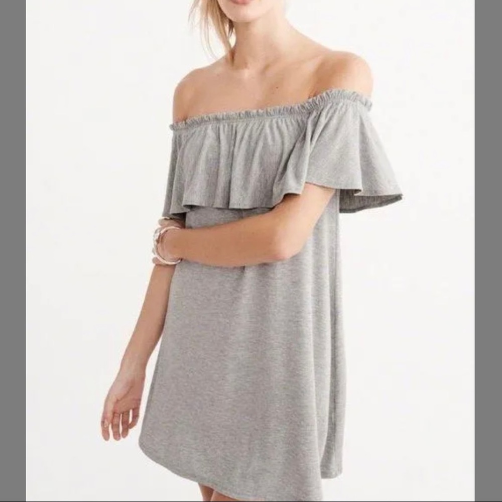 NWT Abercrombie & Fitch A&F Off The Shoulder Ruffle Mini Dress Light Gray Size S
